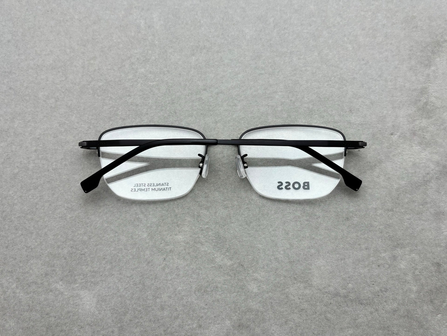 HUGO BOSS 1675 F 男女眼鏡 size：54-18-145總寬145框高40