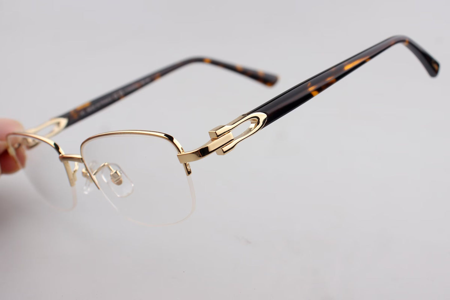 Cartier CT0530OJ 男女同款眼鏡 53口17-145