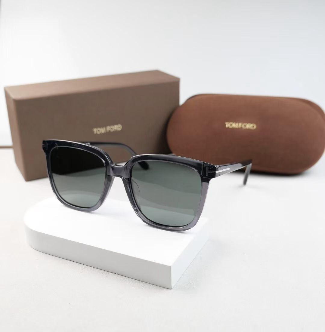 TOM FORD  TF958-D SIZE 55口19-140