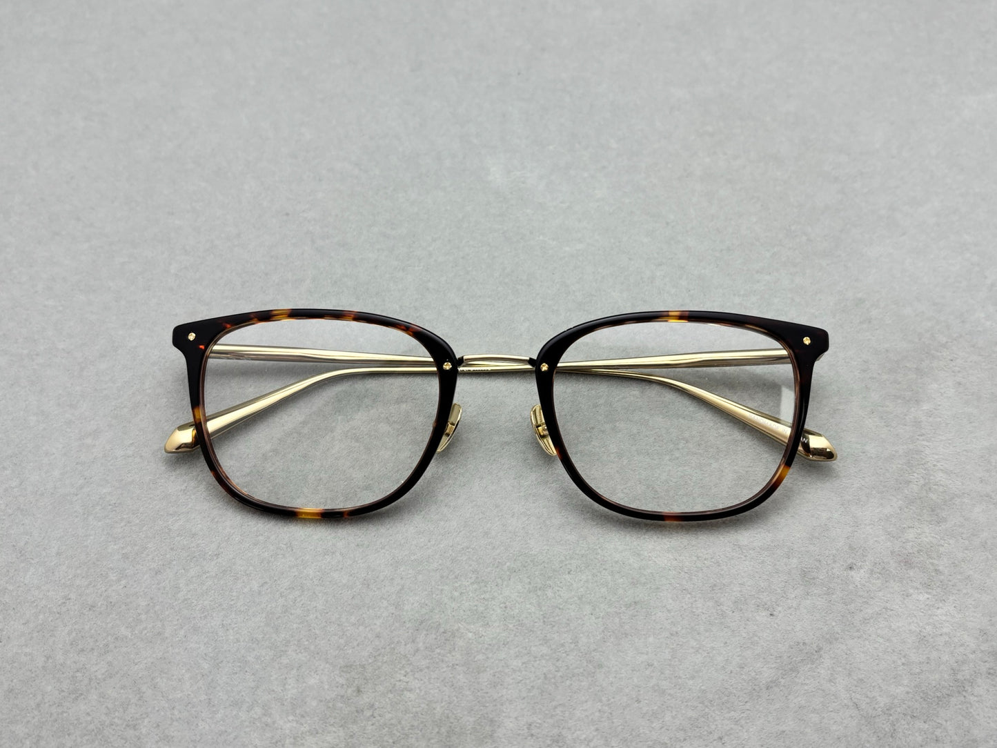 2025年新品！ LINDA FARROW x PUYI 男女眼鏡 size：52-23-145總寬142框高44