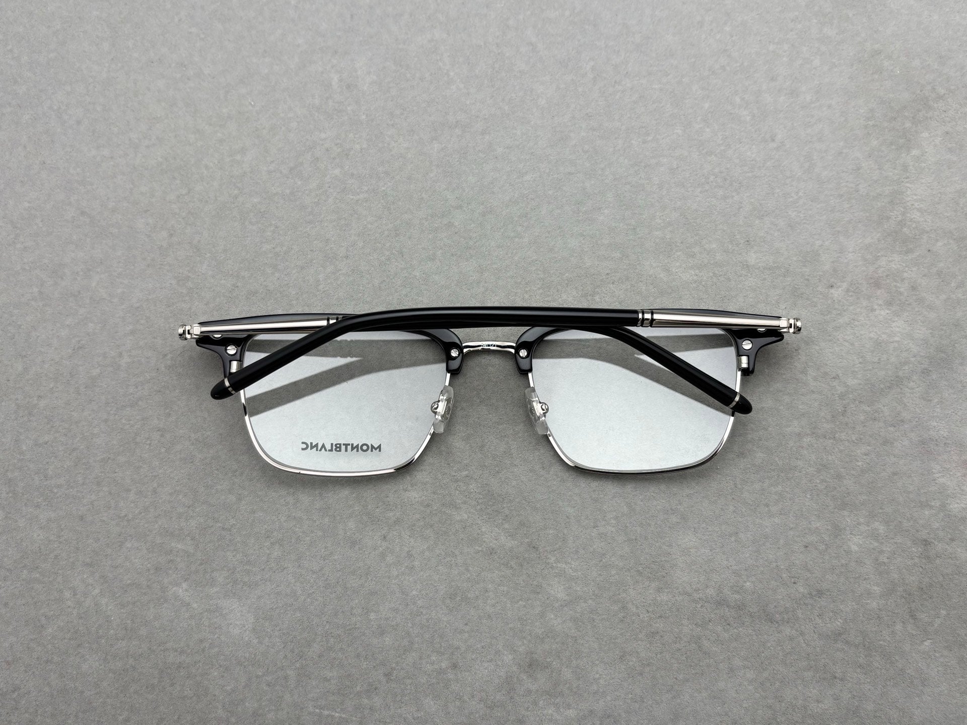 正品 MONTBLANC 男女眼鏡 size：54-21-145總寬148框高43