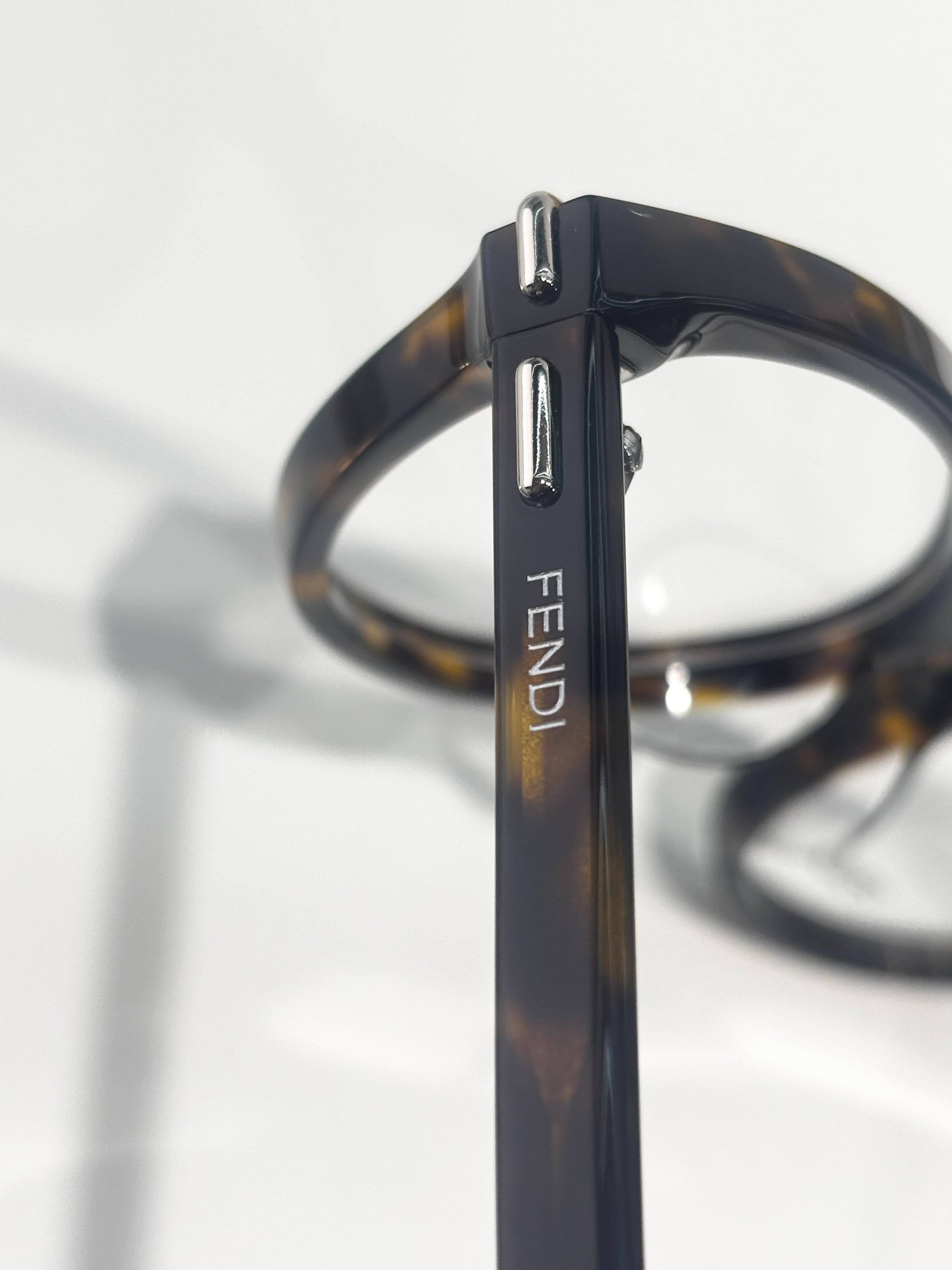 FendiFE50126I  SIZE：53口16-140