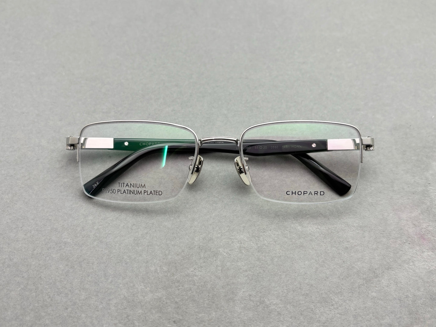 CHOPARD 蕭邦 男女款商務眼鏡VCHL39D牛角鏡腳size：55-20-145總寬145框高38
