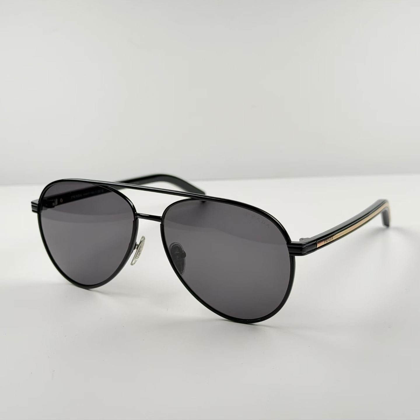 PORSCHE DESIGN 太陽眼鏡P8964 尺寸61-14-145