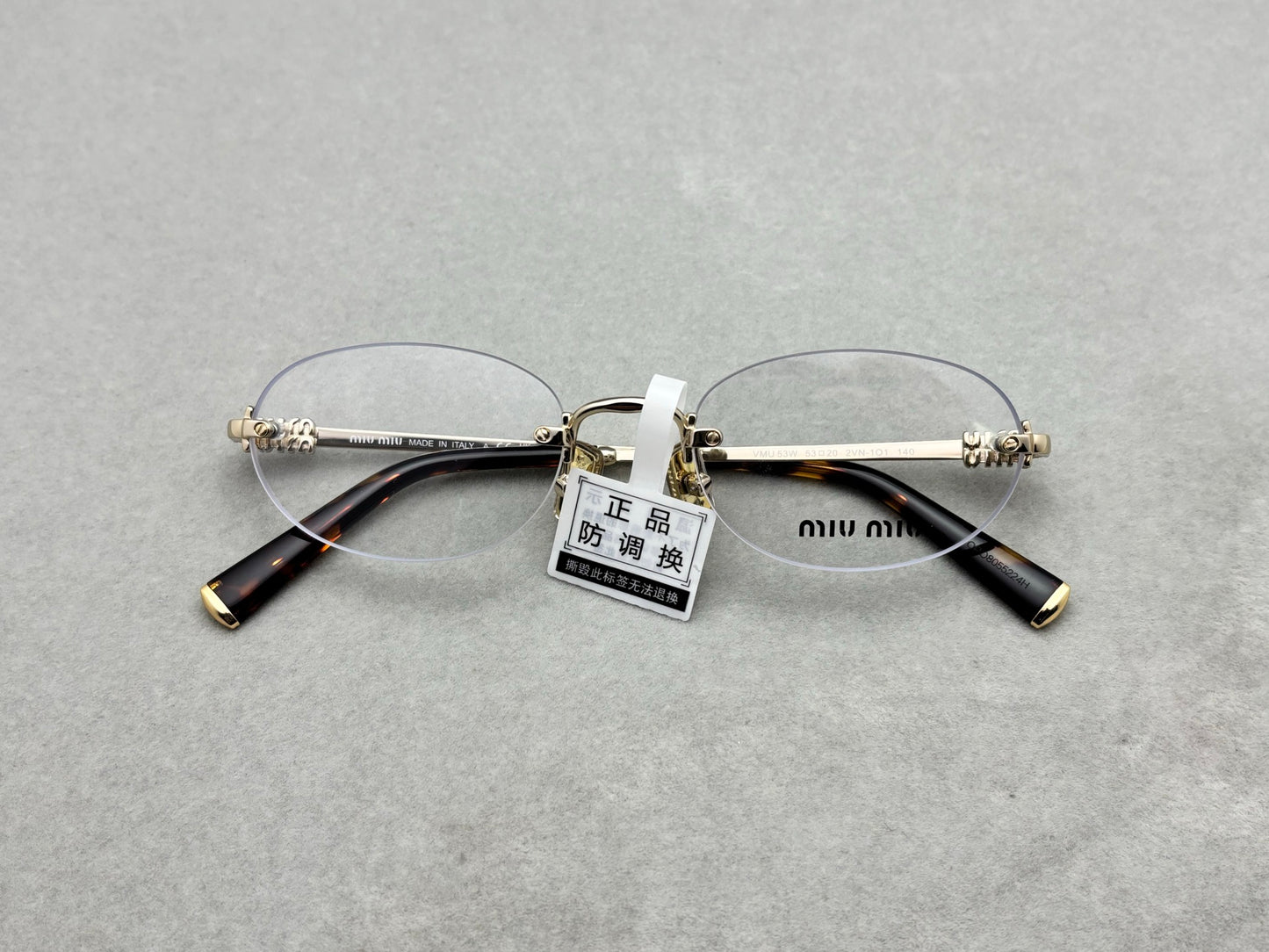 2025年新款MIU MIU 女用眼鏡 size：53-20-140總寬140框高35