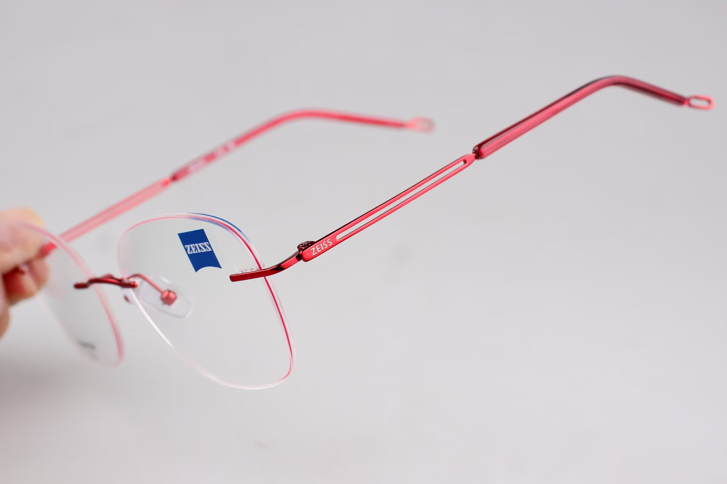 ZEISS 新品 ZS23135ALB 尺寸：53口18-140