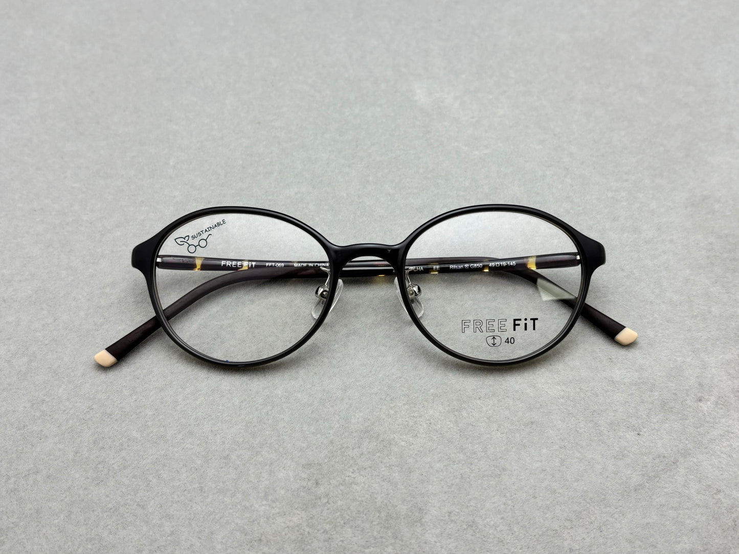日本品牌 FREE FiT 女款眼鏡框 size：49-19-145總寬137框高44