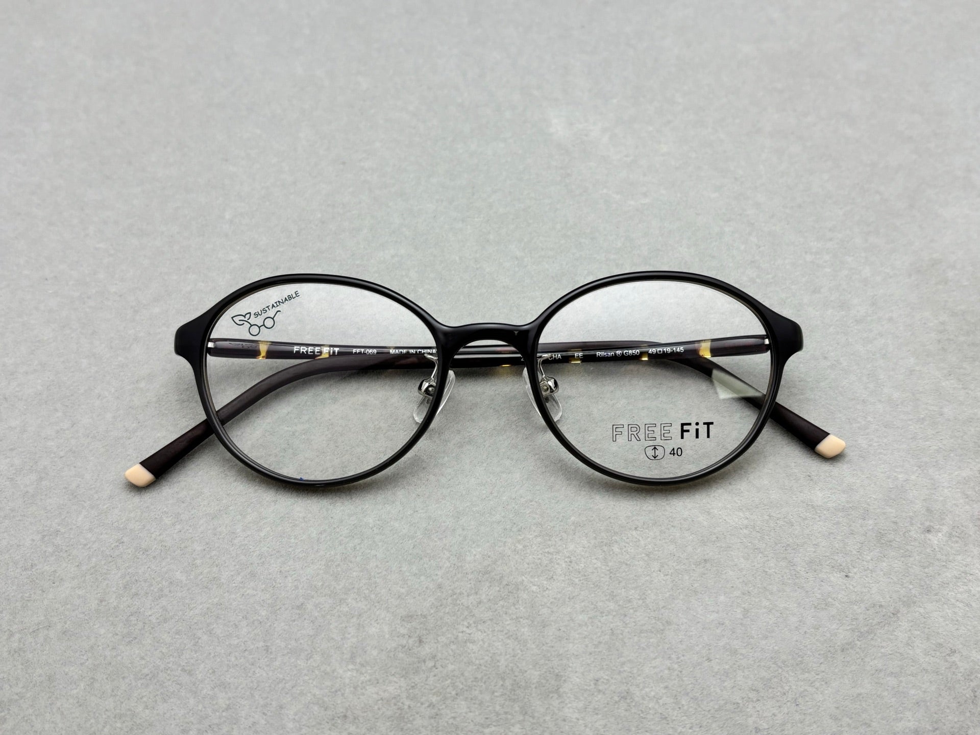 日本品牌 FREE FiT 女款眼鏡框 size：49-19-145總寬137框高44