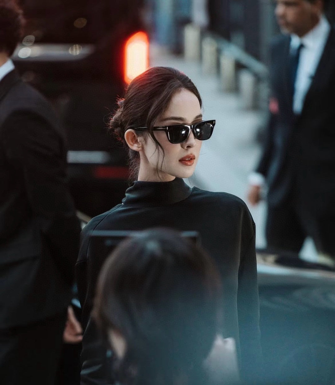 TOM FORD  TF1362 SIZE：53口16-145