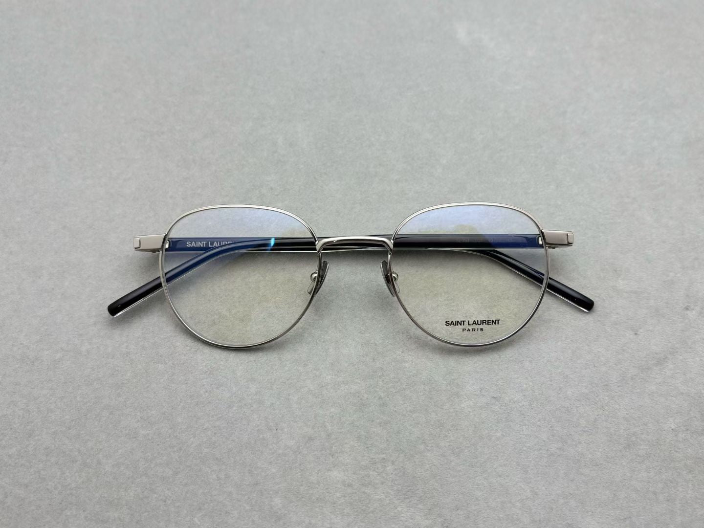 2025當季新品！正品 SAINT LAURENT 男女款眼鏡 size：49-21-145總寬138框高45