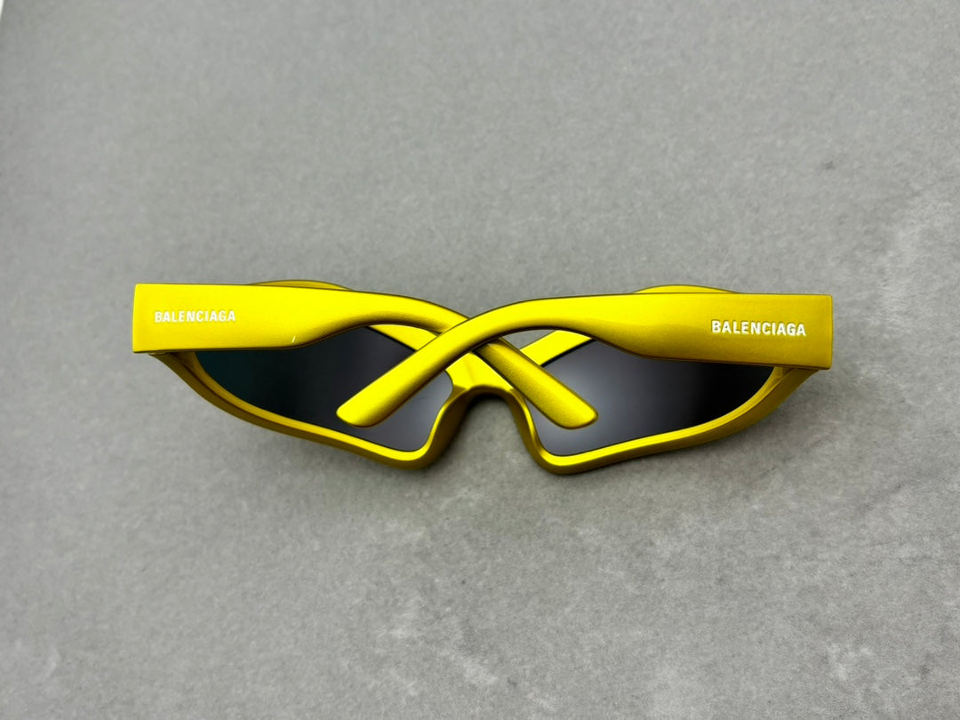 2025當季新品！ BALENCIAGA 男女款太陽眼鏡 size：77-17-115