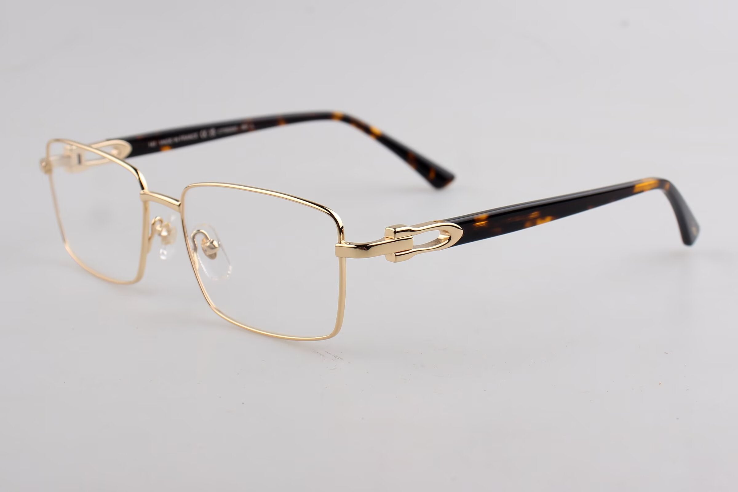 Cartier CT0520O 眼鏡尺寸 56口17-145