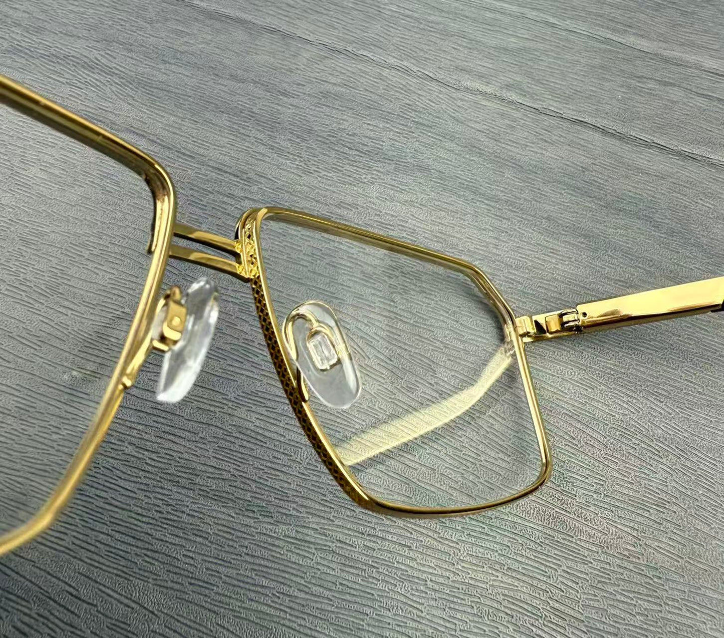 新款Montblanc MB0426O 眼鏡 尺寸：48口21-145