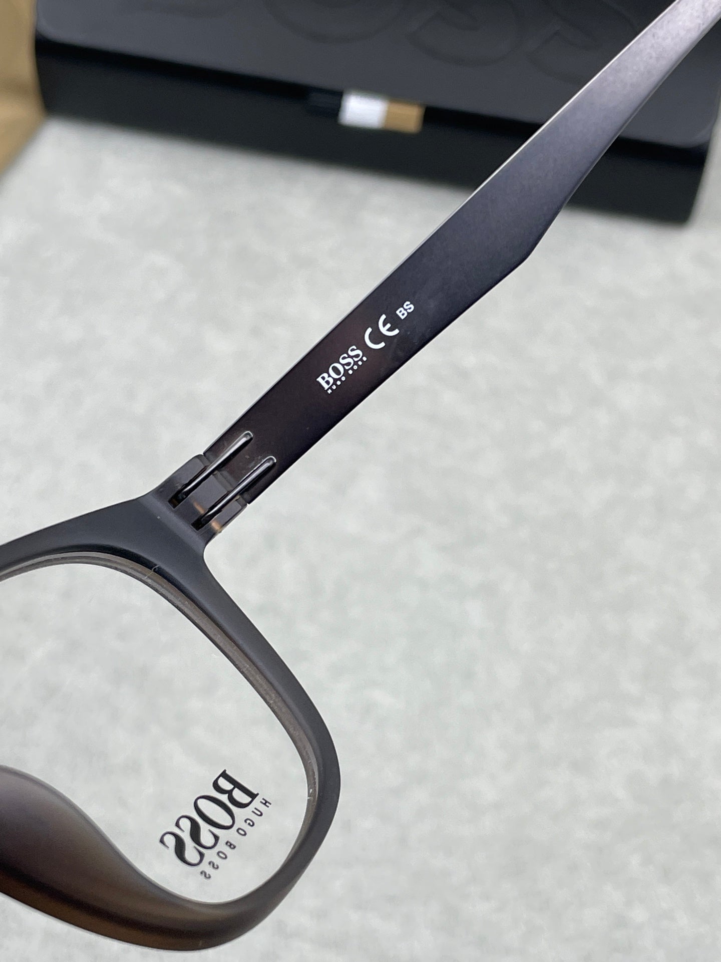 HUGO BOSS 尺寸50-20-145
