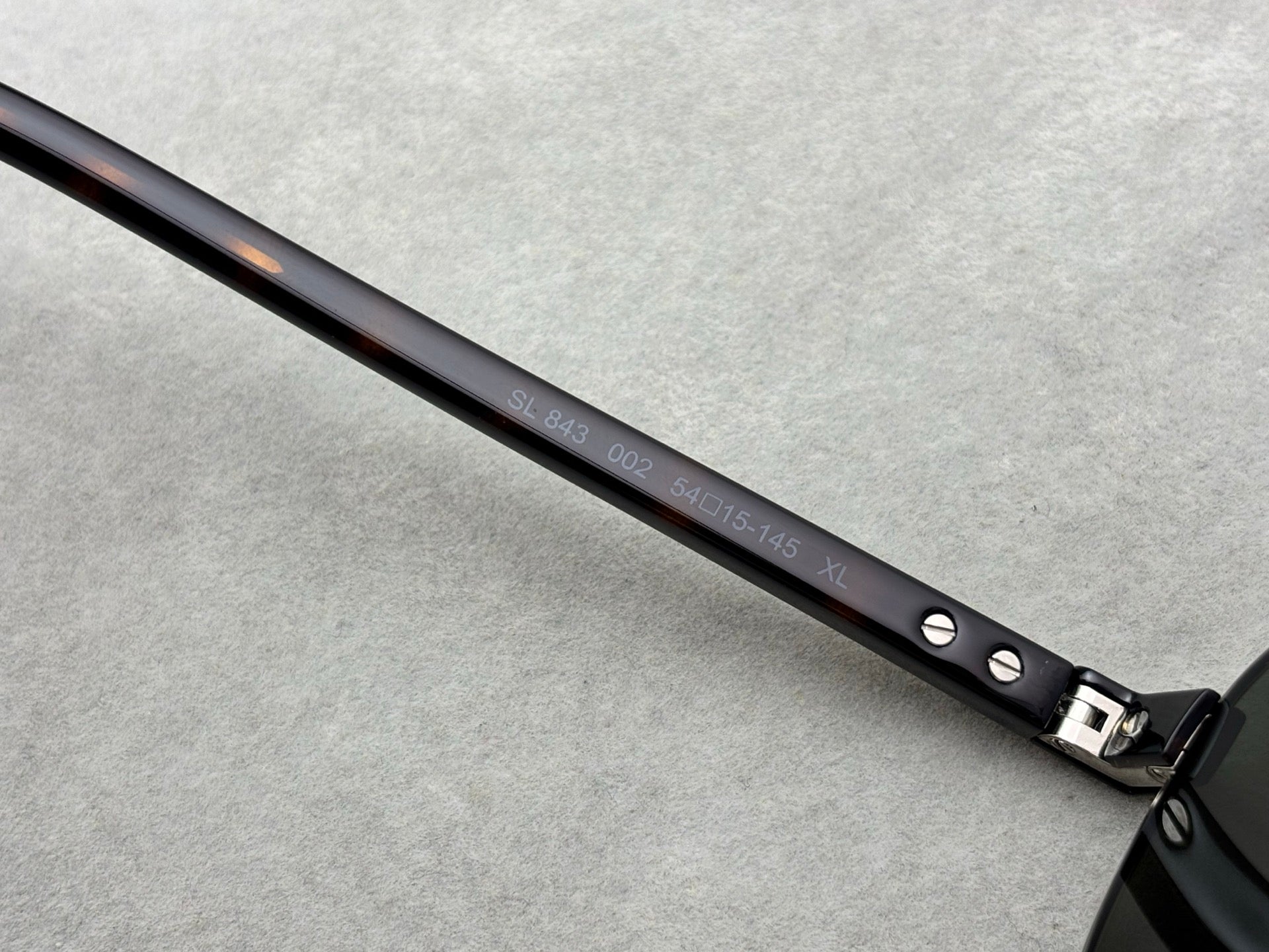 2025當季新品！正品 SAINT LAURENT 男女款太陽眼鏡 size：54-15-145