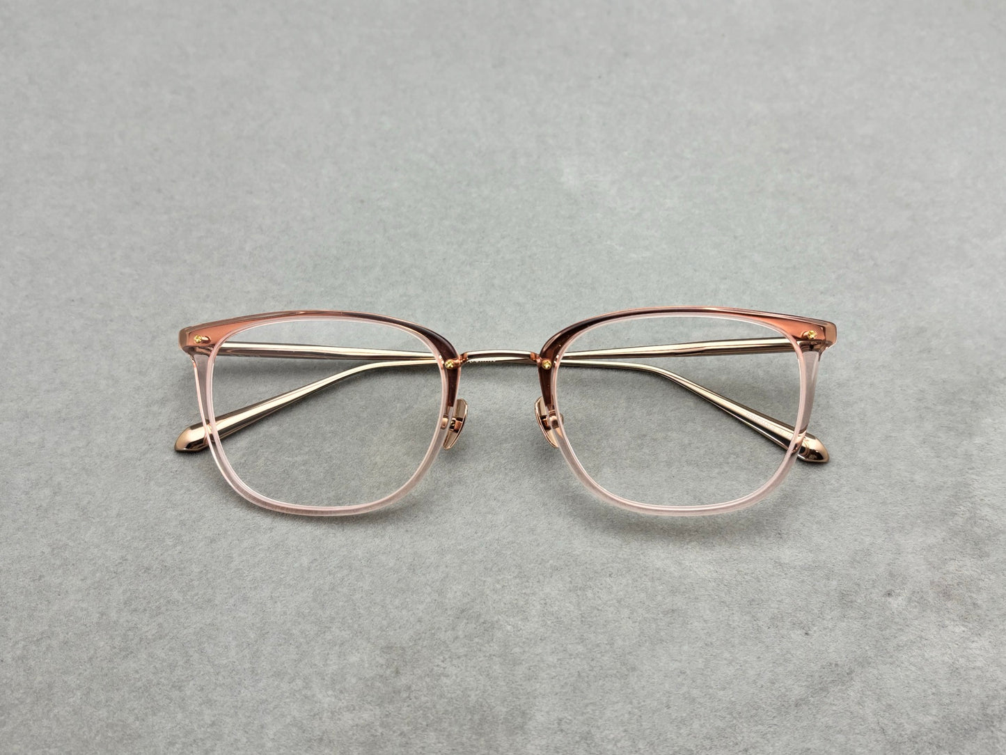 2025年新品！ LINDA FARROW x PUYI 男女眼鏡 size：52-23-145總寬142框高44