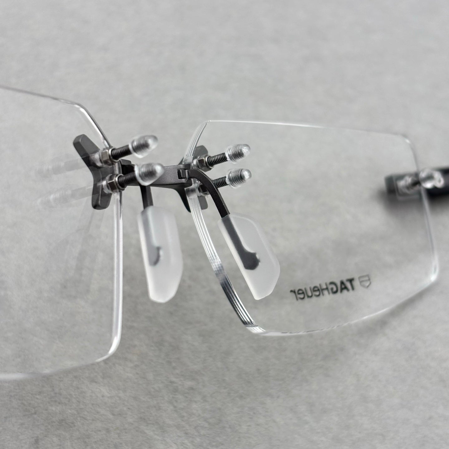 日本 TAG Heuer TH50005U size：56-15-155總寬150框高35