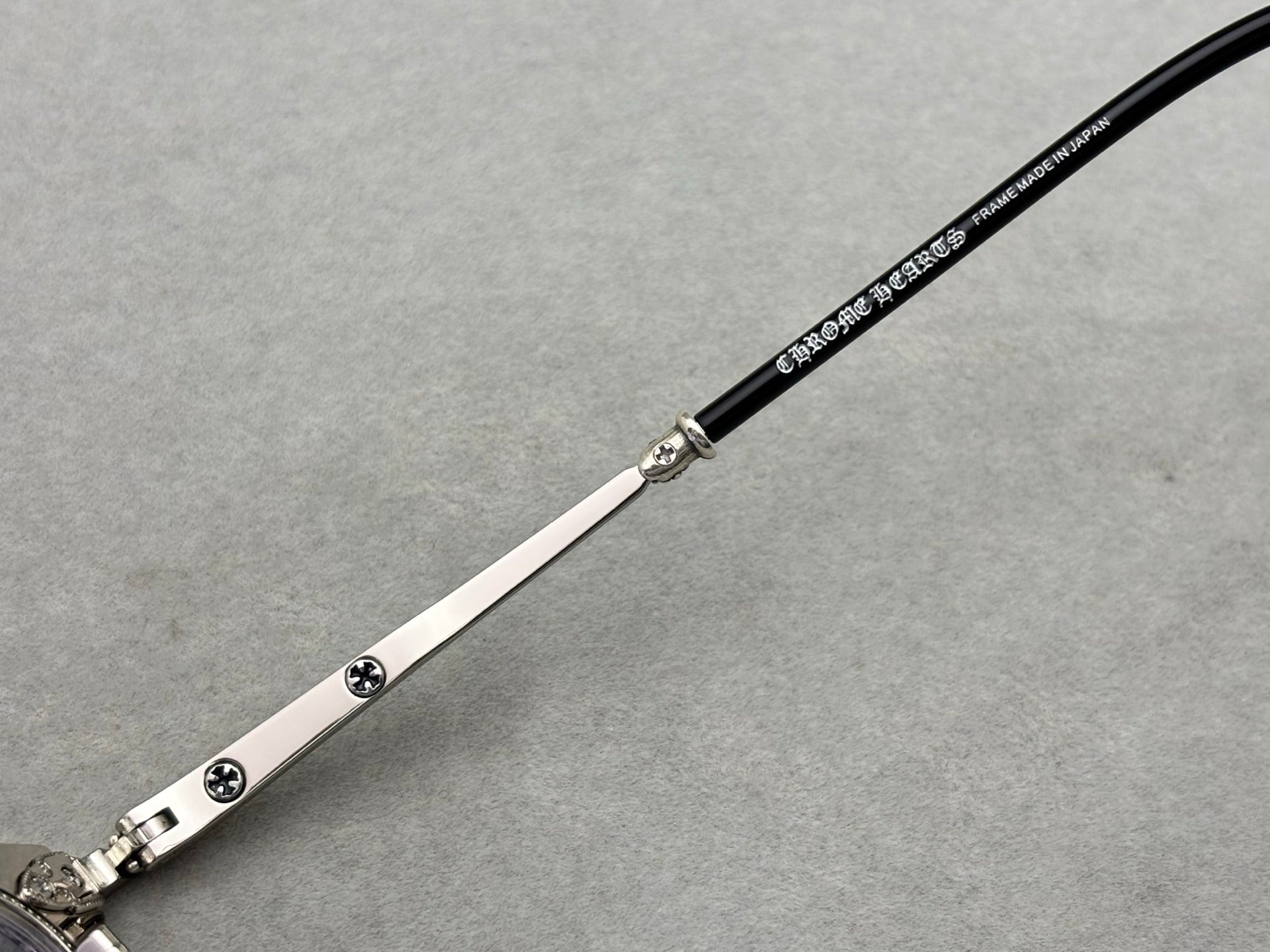 克羅心 男女眼鏡PLONKER 純鈦 925銀配件size：52-20-145總寬143框高44