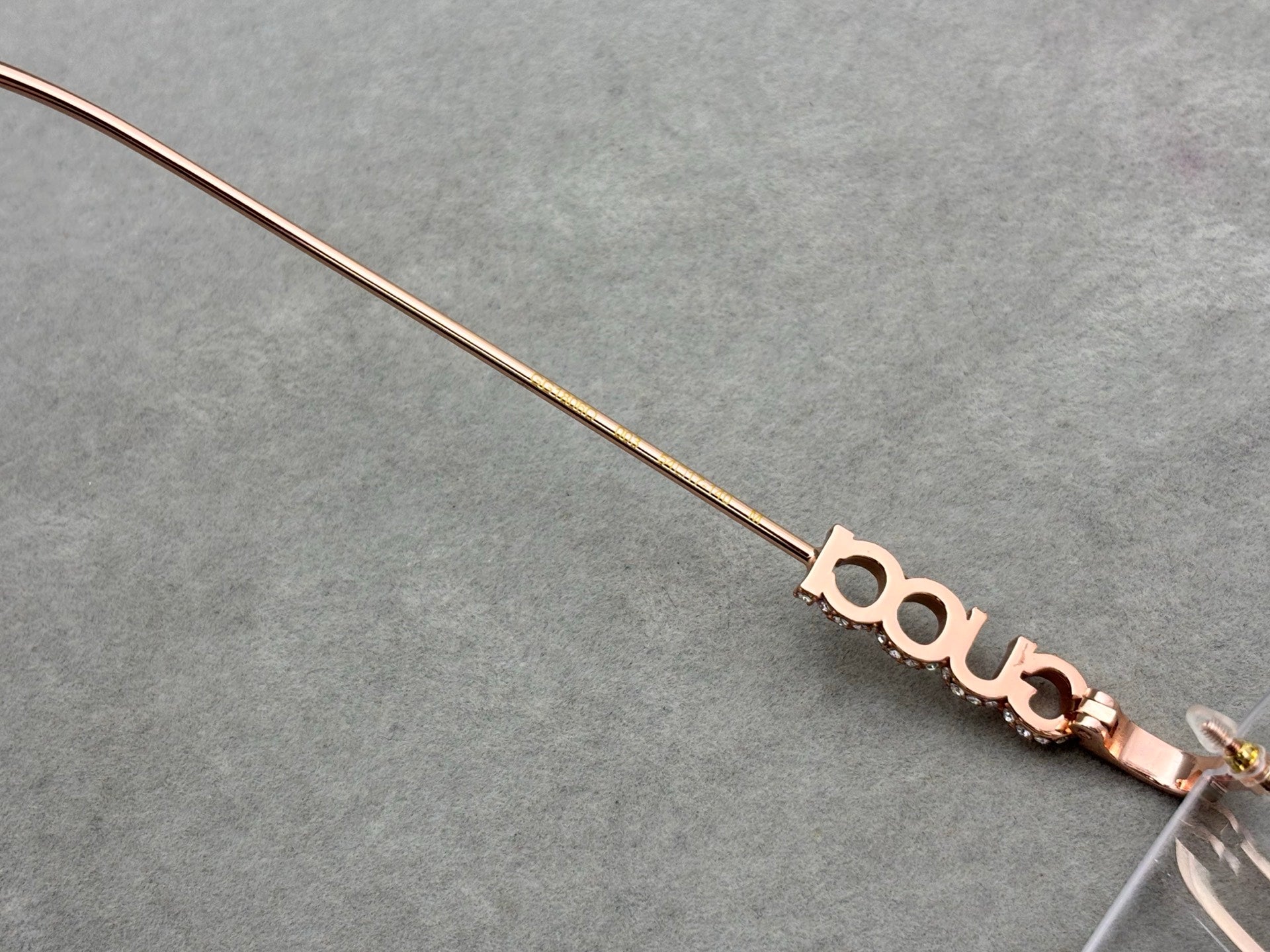 2025當季新品！ GUCCI 女款眼鏡框 size：54-17-140總寬140框高48