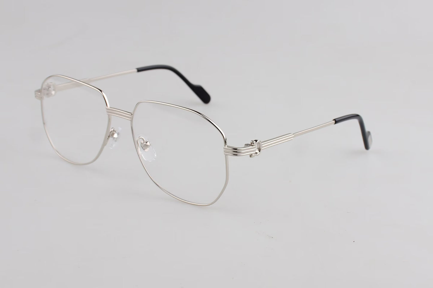Cartier新款CT0484O 純鈦眼鏡 尺寸：58口15-145
