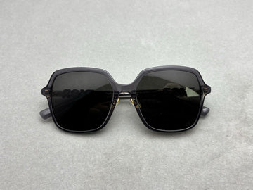 2025冬季新品DIOR 男女款太陽眼鏡 size：56-18-145