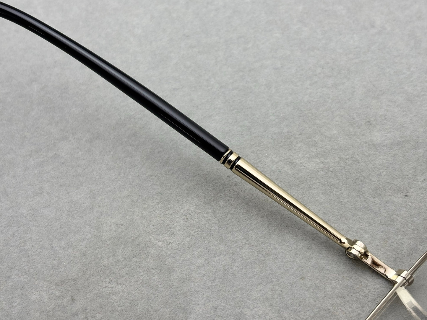 正品 MONT BLANC 男女商務款眼鏡 新品 size：55-18-145總寬143框高40