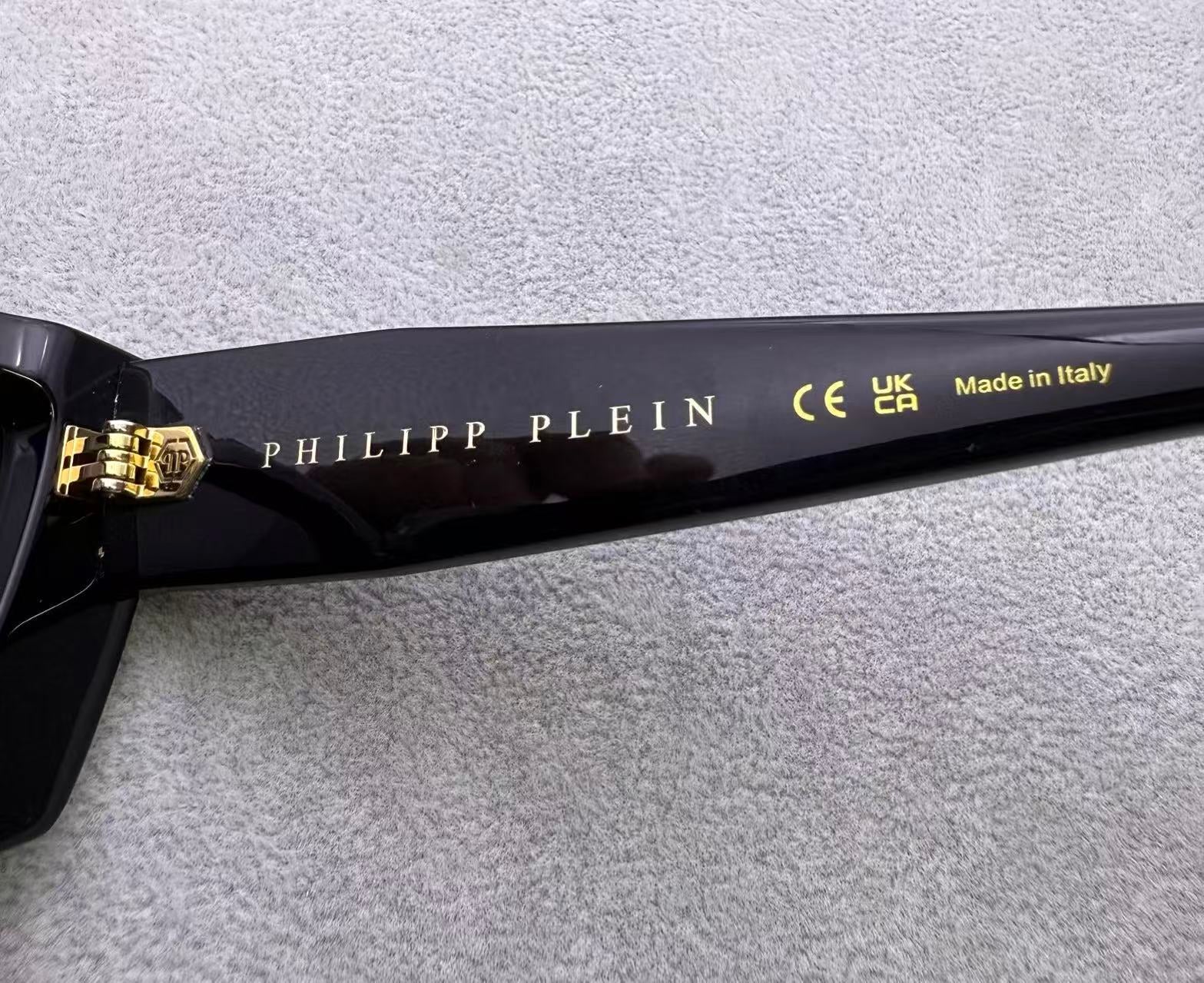 Philipp Plein女貓眼太陽眼鏡 size：55-16-150 灰色鏡片