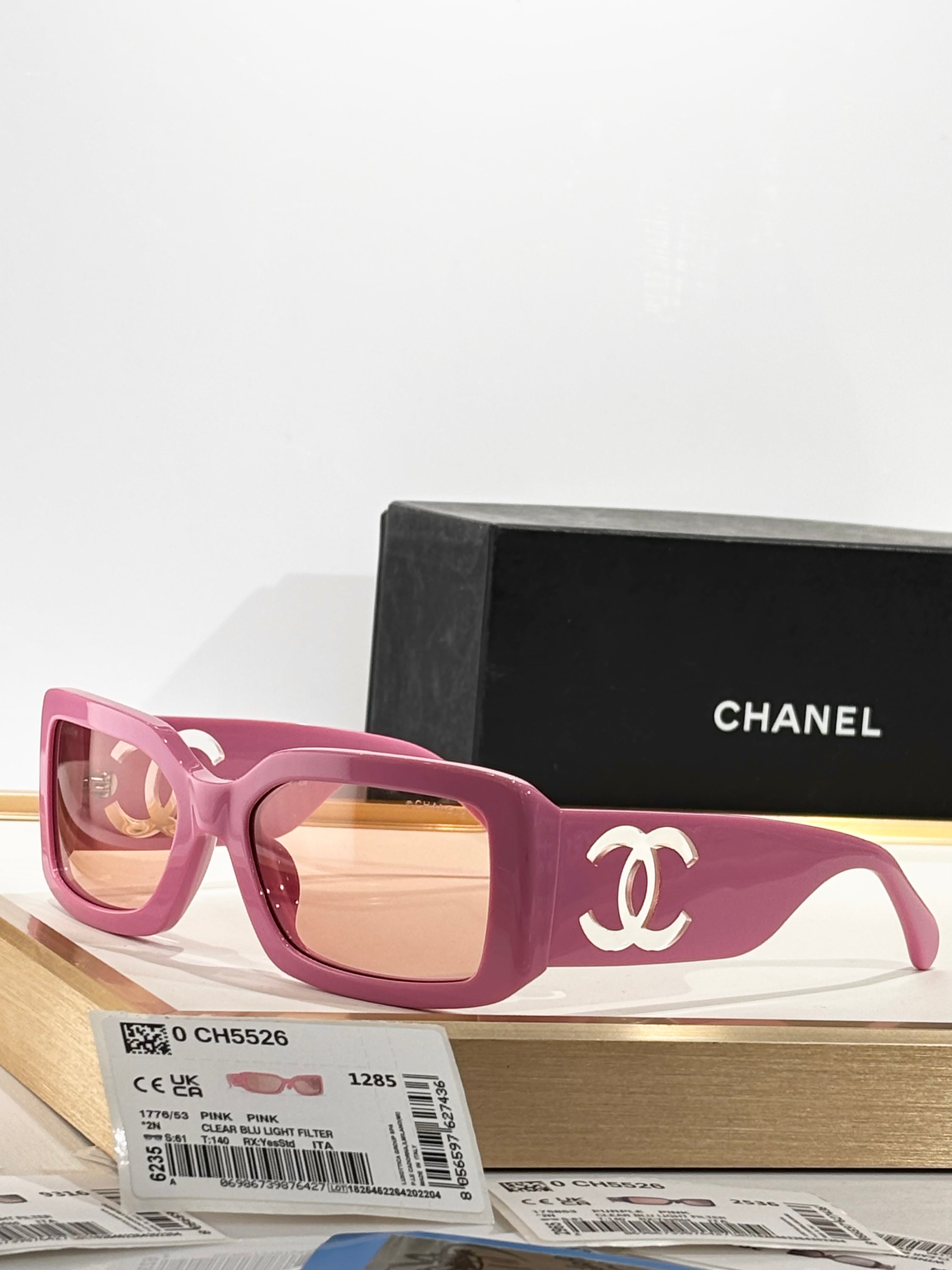 CHANEL  CH5526 SIZE：61口20-140 太陽鏡