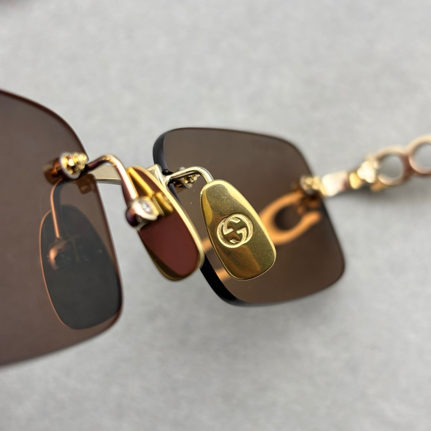 GUCCI 男女款太陽眼鏡 size：52-20-14