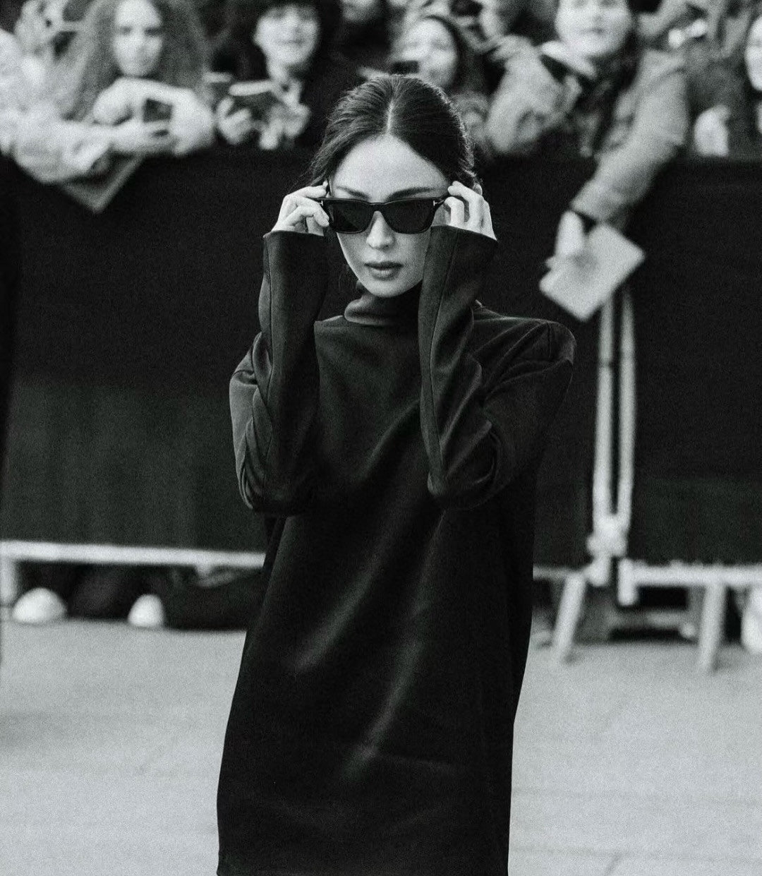 TOM FORD  TF1362 SIZE：53口16-145