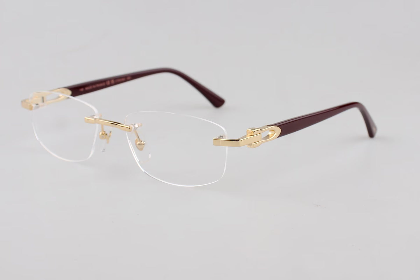 新款Cartier CT0318O眼镜尺码  52口16-140