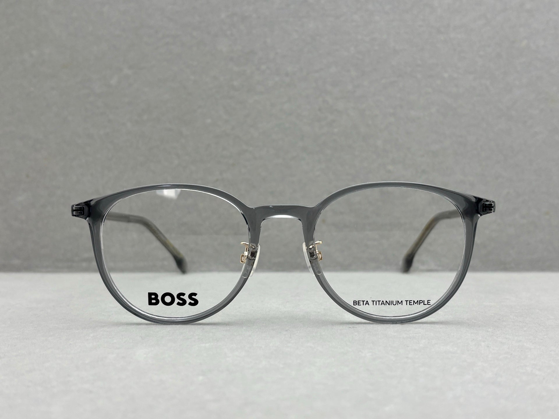 正品 HUGO BOSS 男女眼鏡 size：50-20-150總寬142框高47