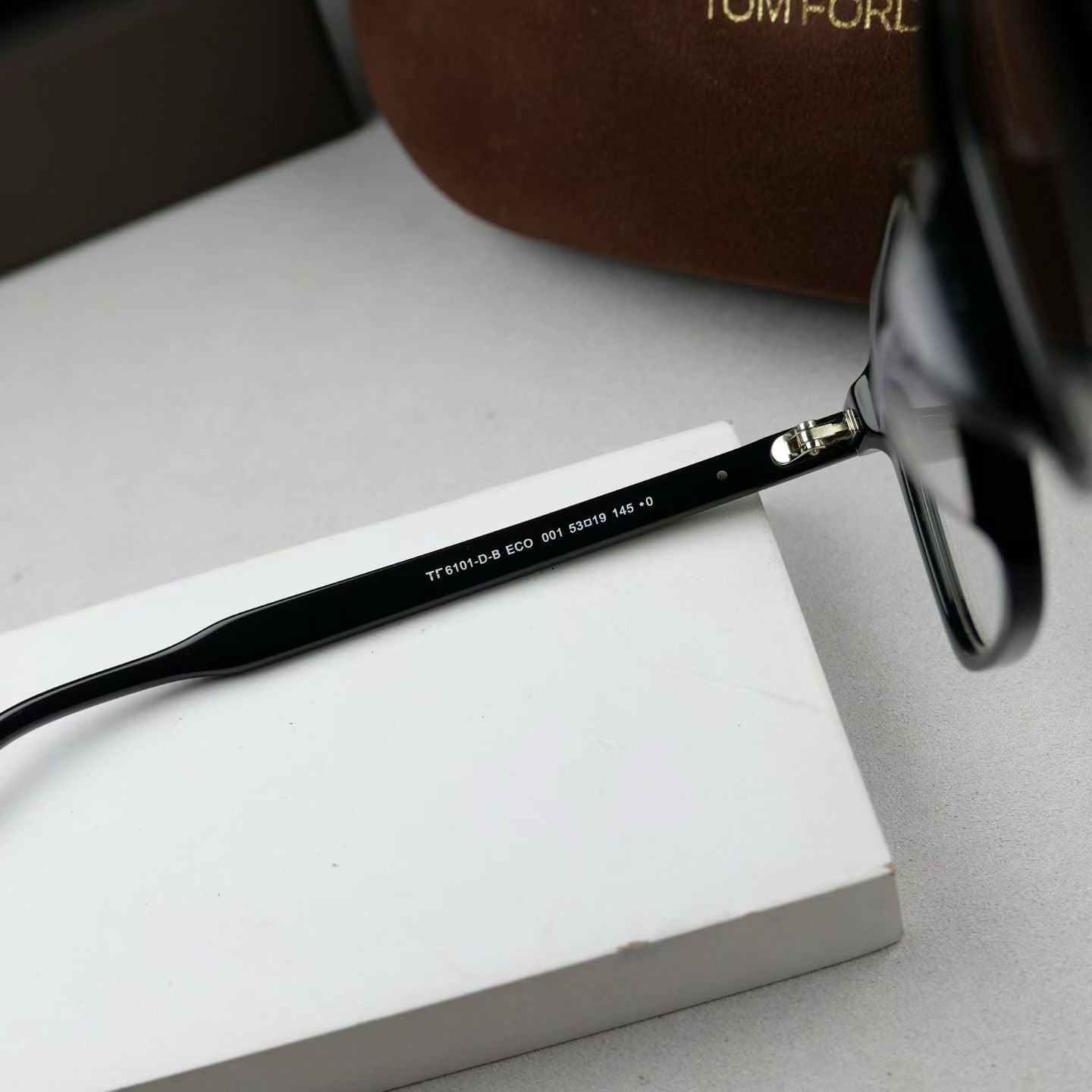 TOM FORD 新款 可附鏡片 TF6101DB