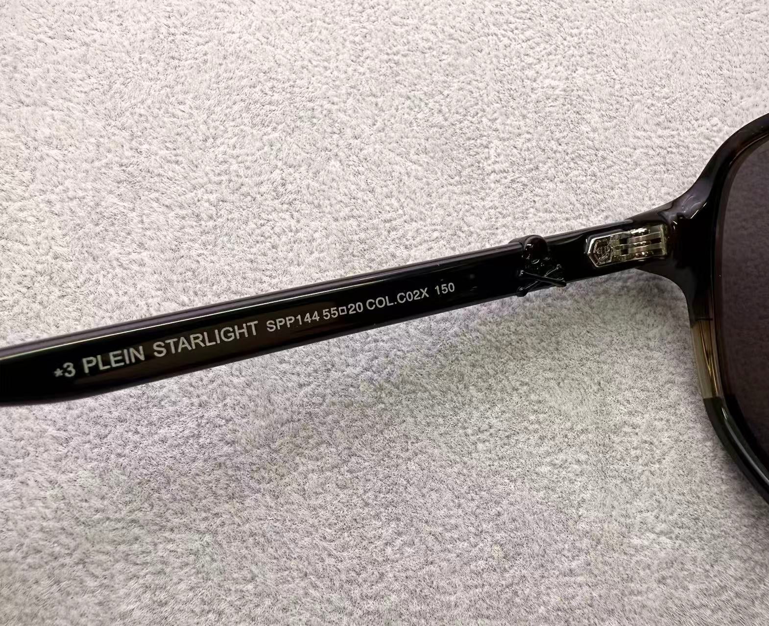 全新Philipp Plein 男女款太陽眼鏡 size：55-20-150