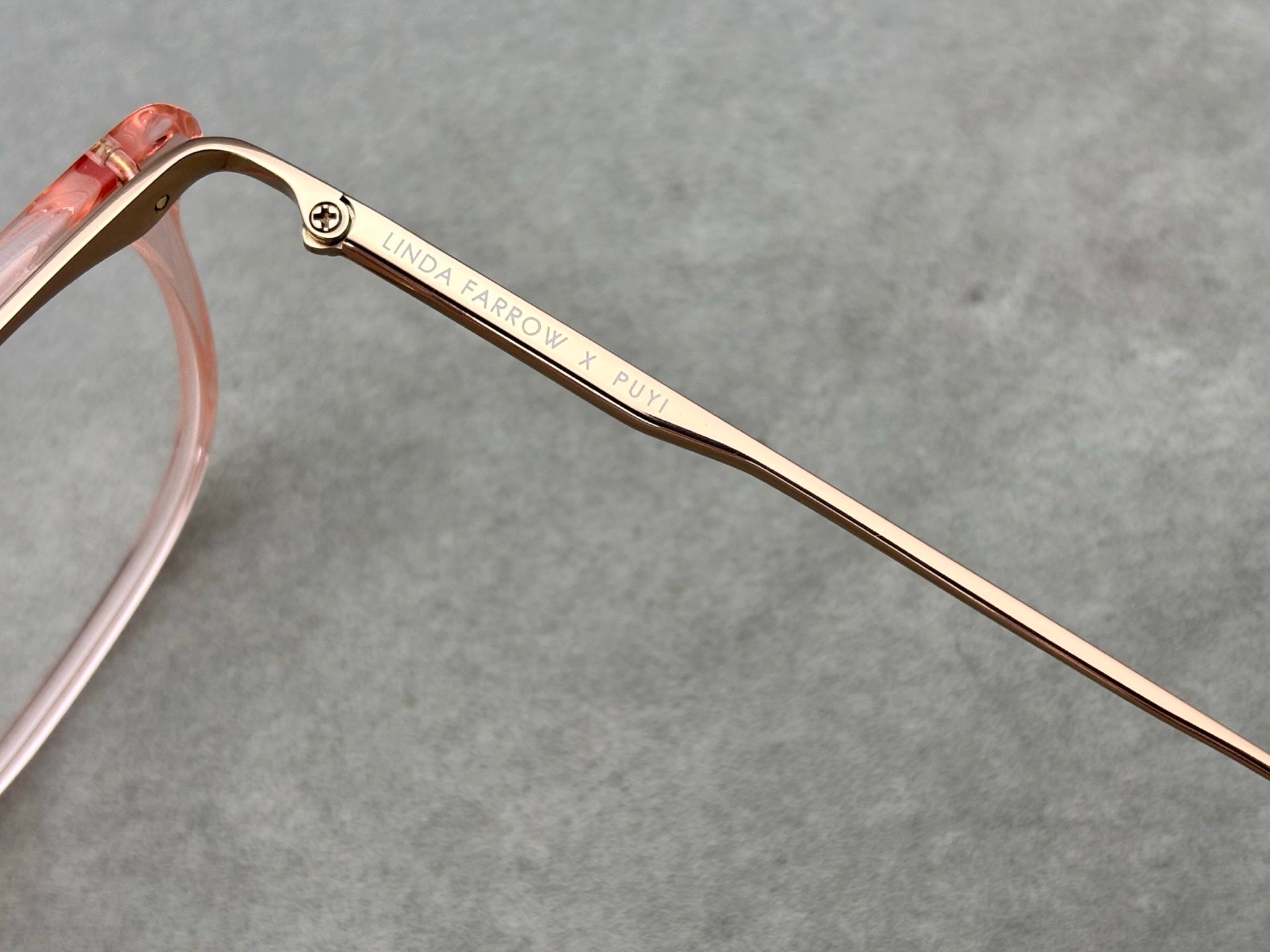 2025年新品！ LINDA FARROW x PUYI size：52-23-145總寬142框高44