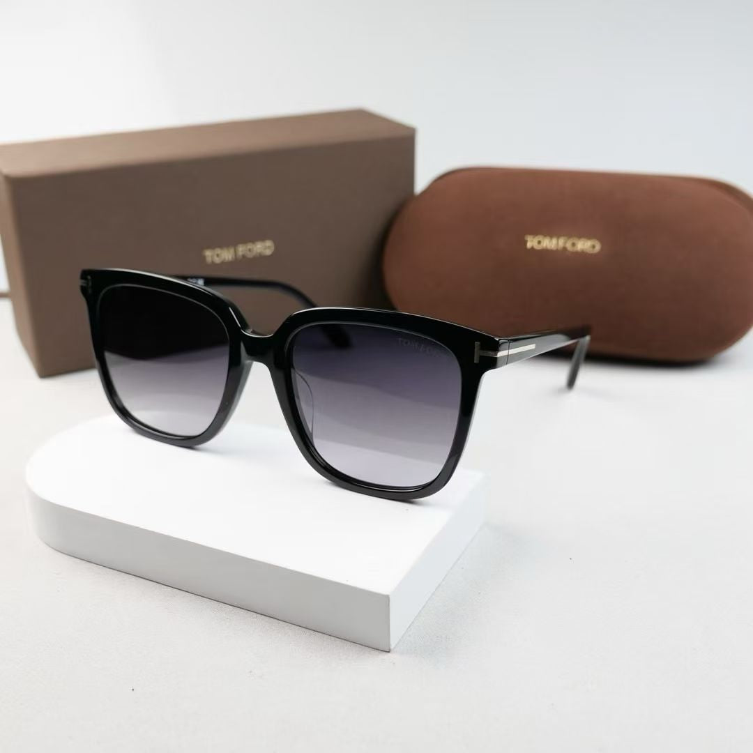 TOM FORD  TF958-D SIZE 55口19-140