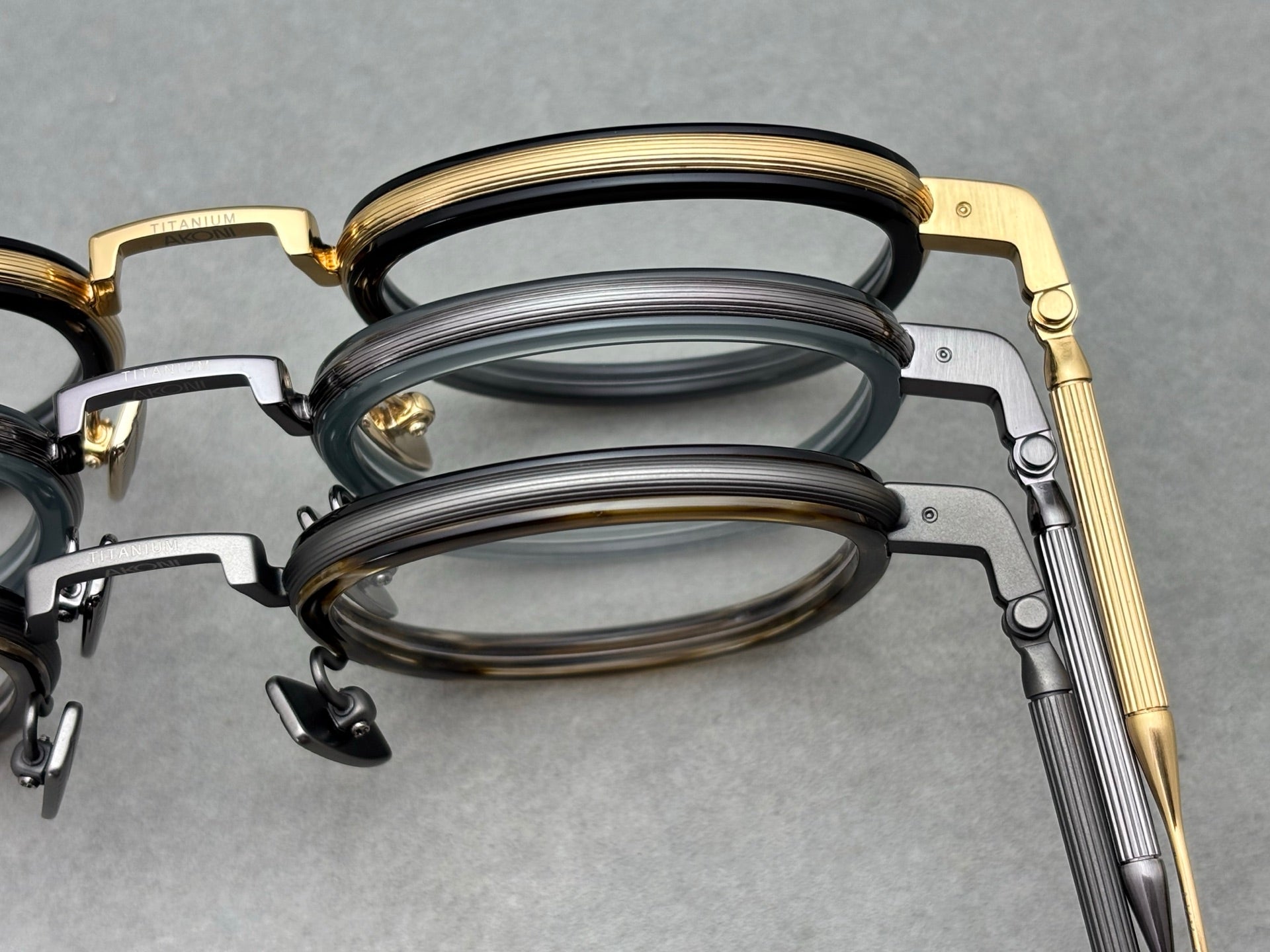 正品AKONI size：43-26-140總寬140框高45