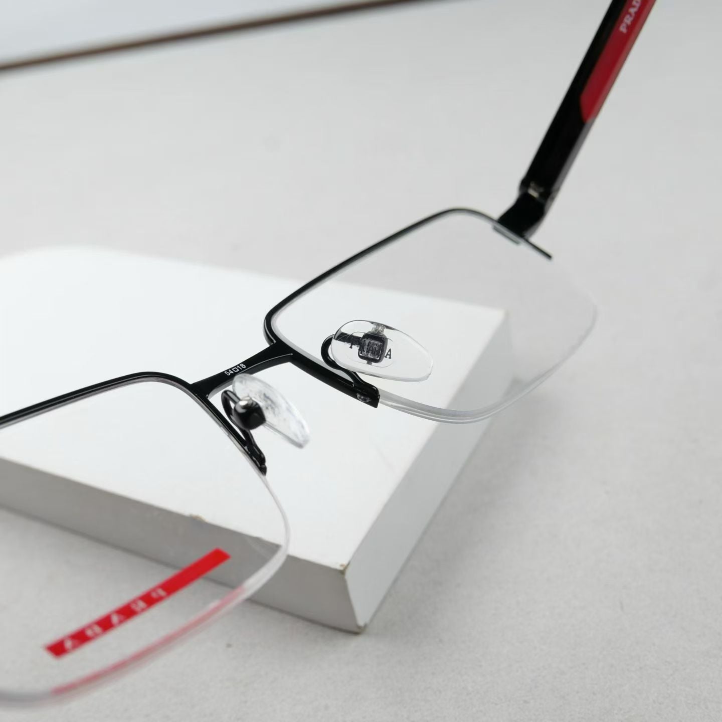 PRADA VPS51S 眼鏡 尺寸54-18-145