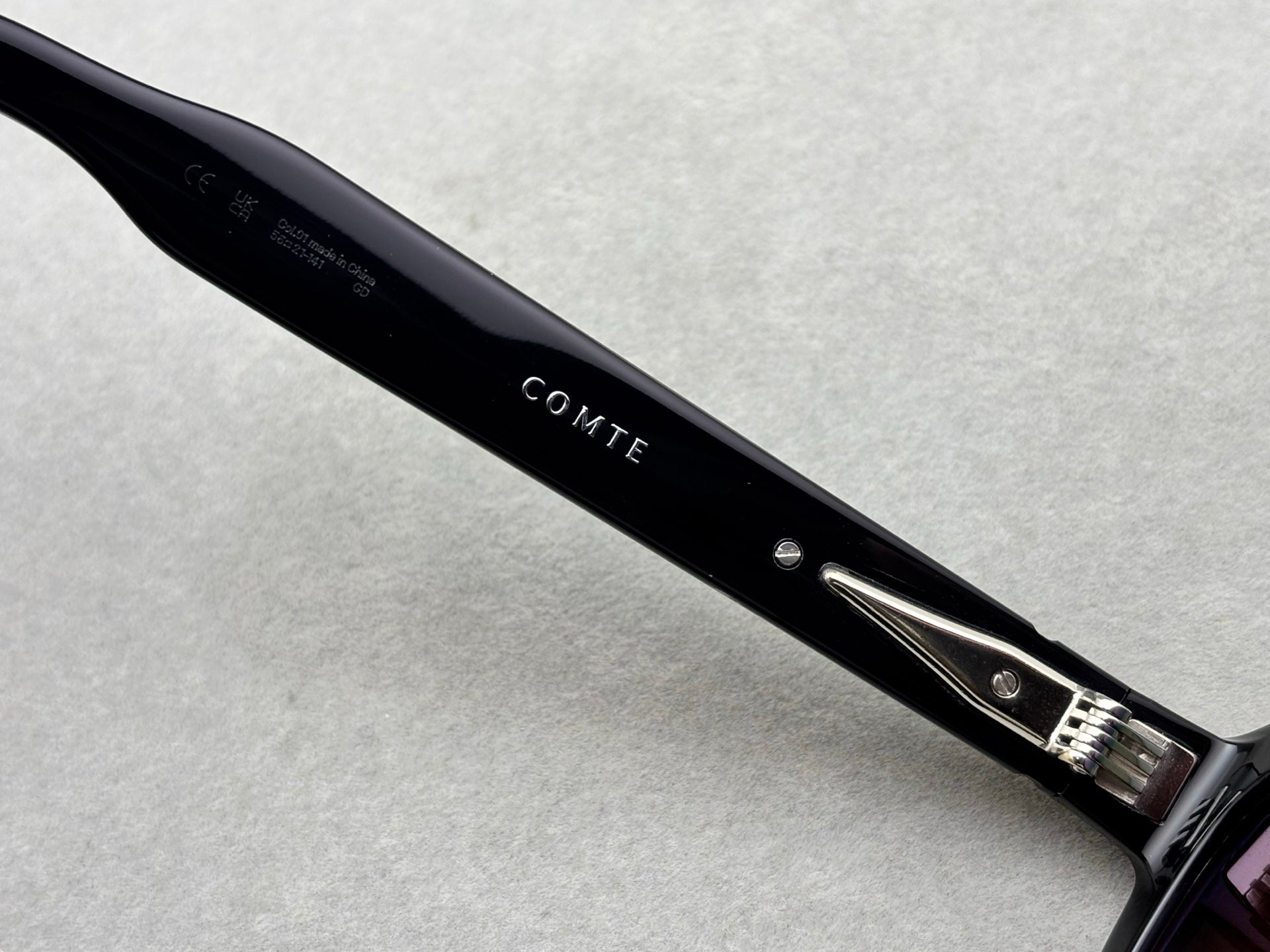 2025年冬季新品GM COMTE 男女款太陽眼鏡 size：56-21-141