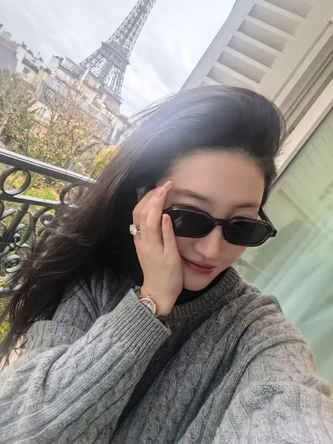 LOUIS VUITTON ：Z3045U  SIZE：54口17-145