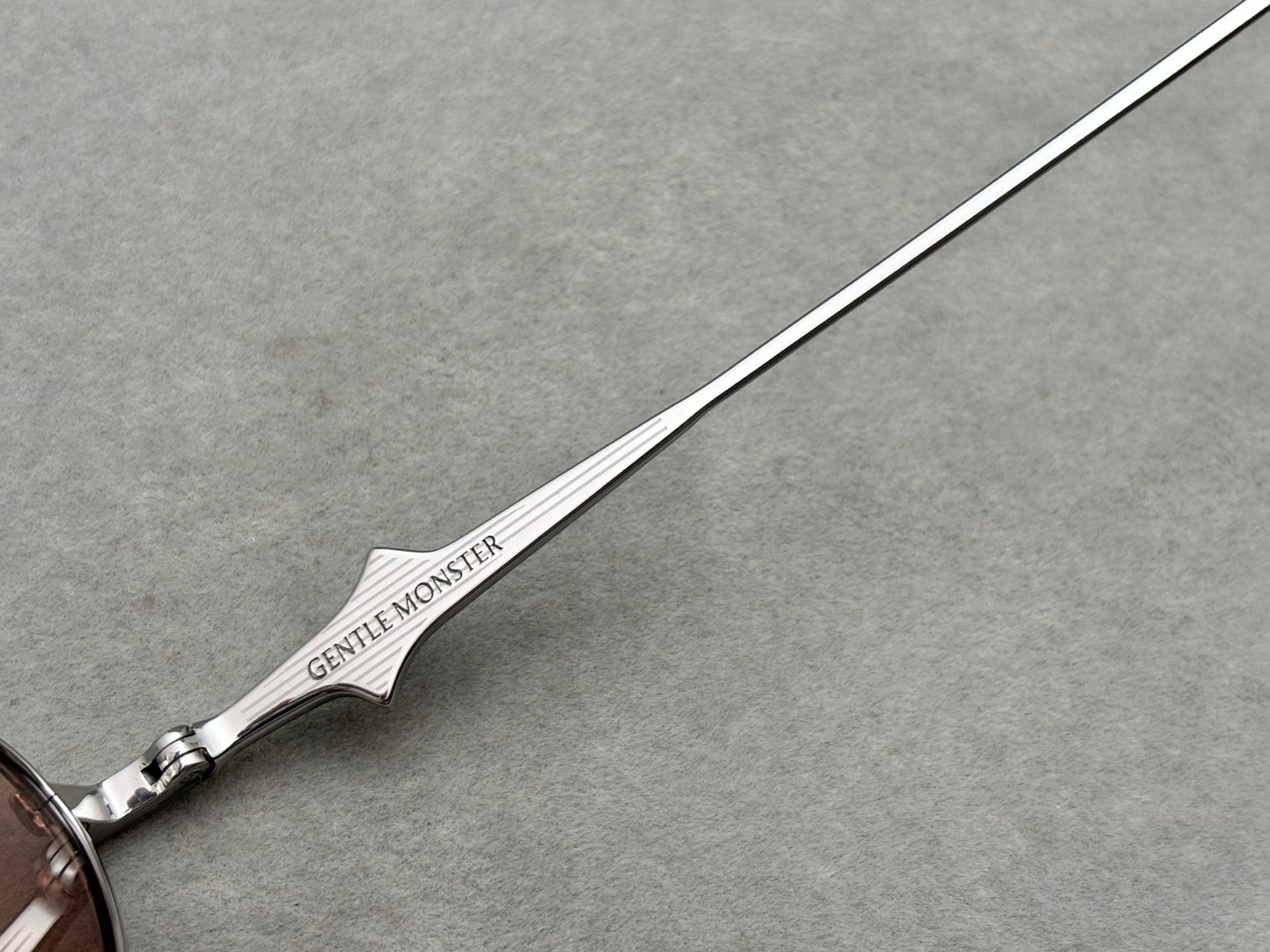 2025秋冬新品 GM EDEN男女眼鏡 size：55-19-155總寬145框高34