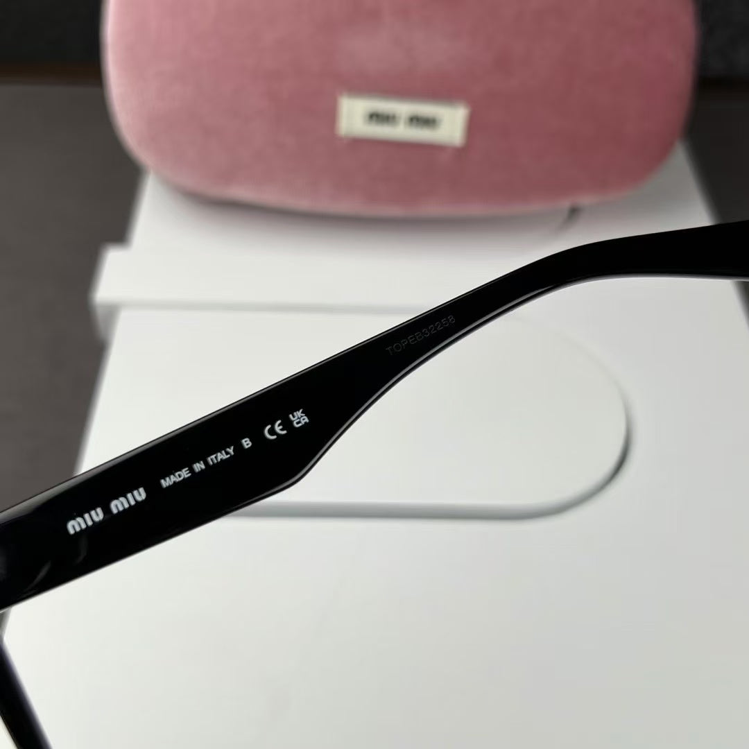 Miumiu 眼鏡 VMU02VV 尺寸54-19-140