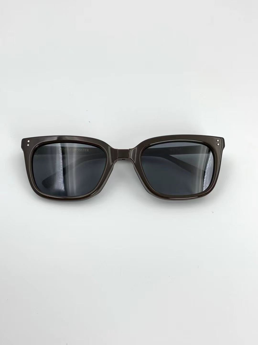 Gm墨鏡gentle monster  可折疊 方便收納 太陽鏡