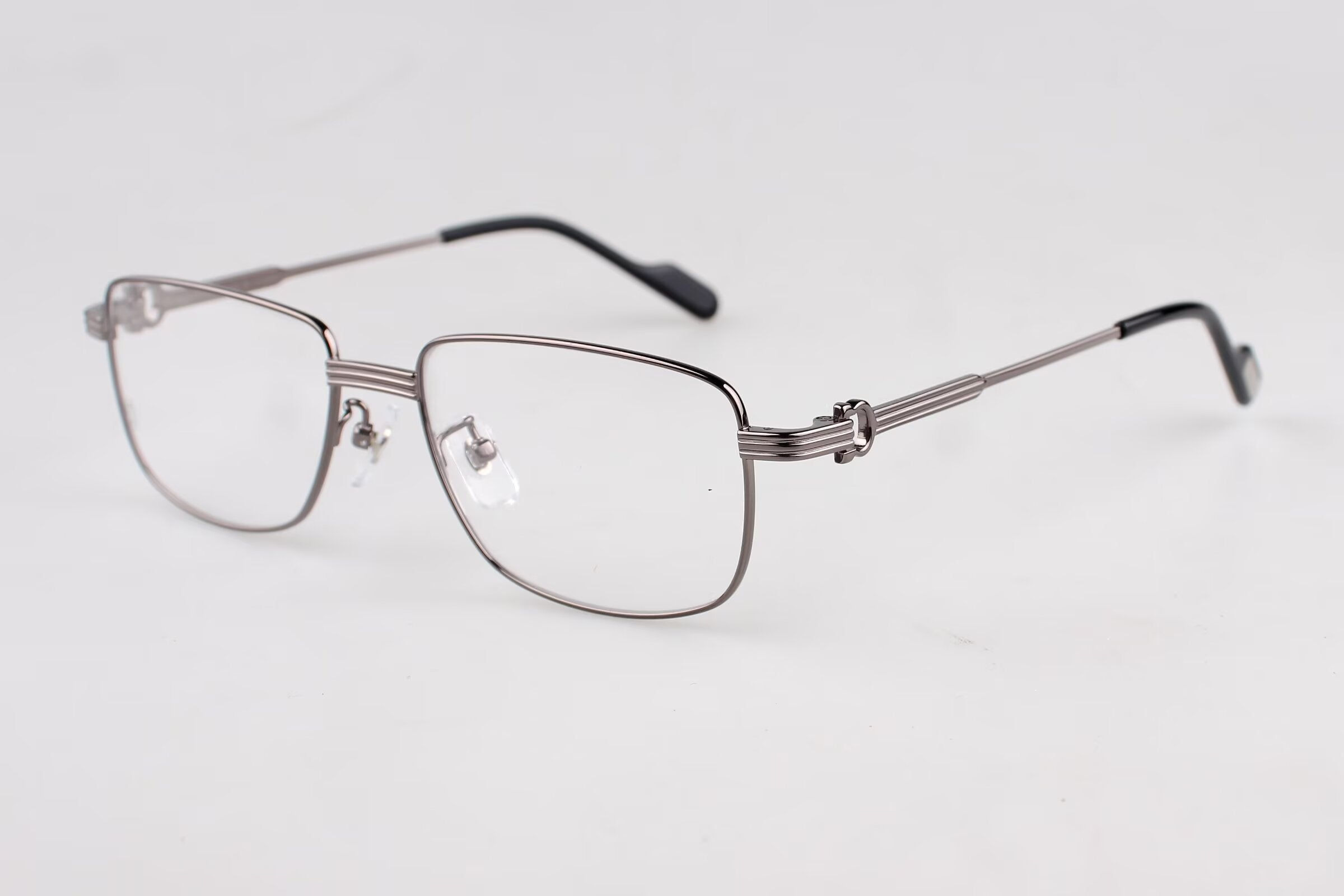 Cartier新款 CT0556O 純鈦眼鏡 尺寸：55口20-145