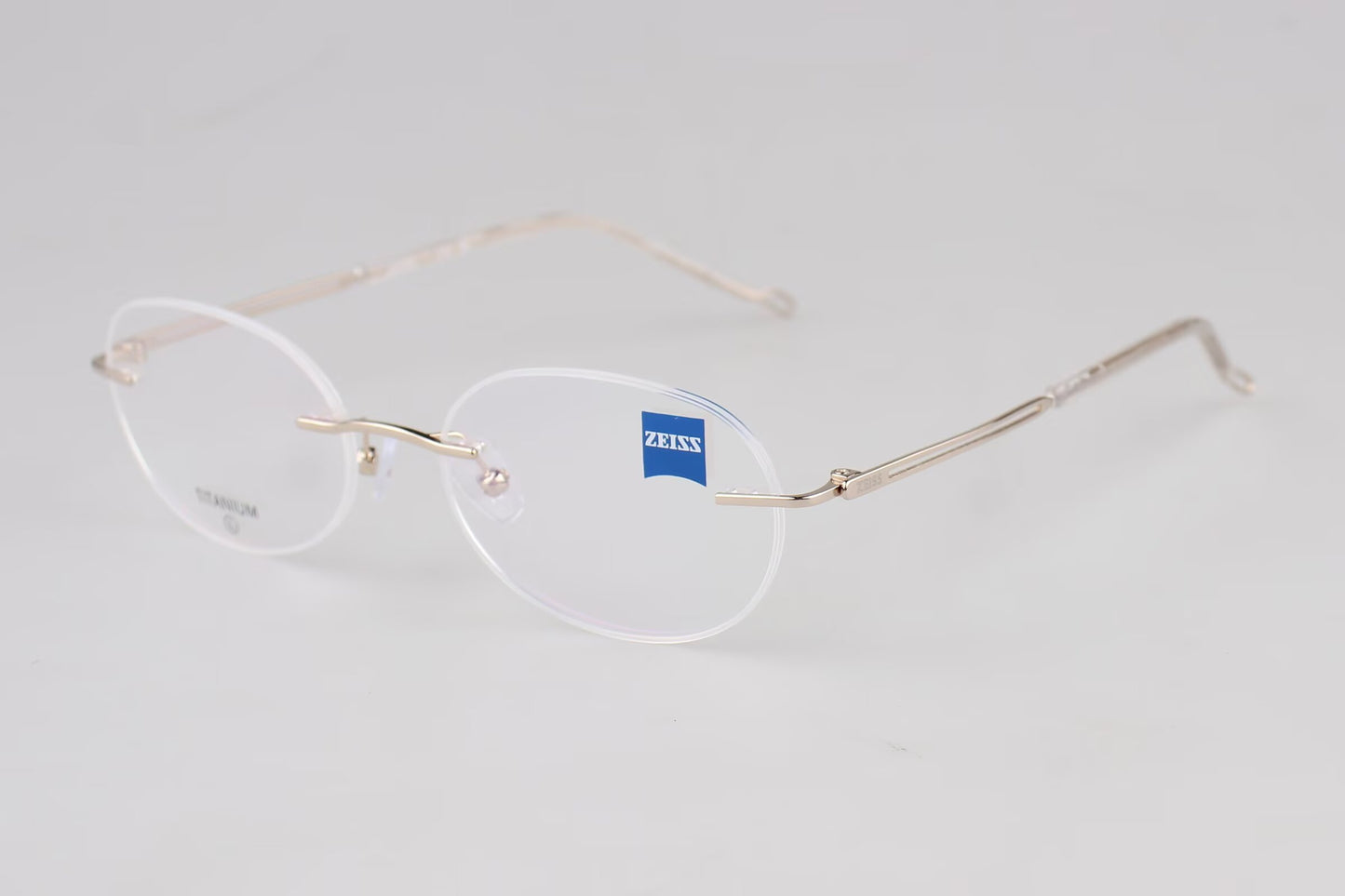 ZEISS 新品 ZS23135ALB 尺寸：53口18-140