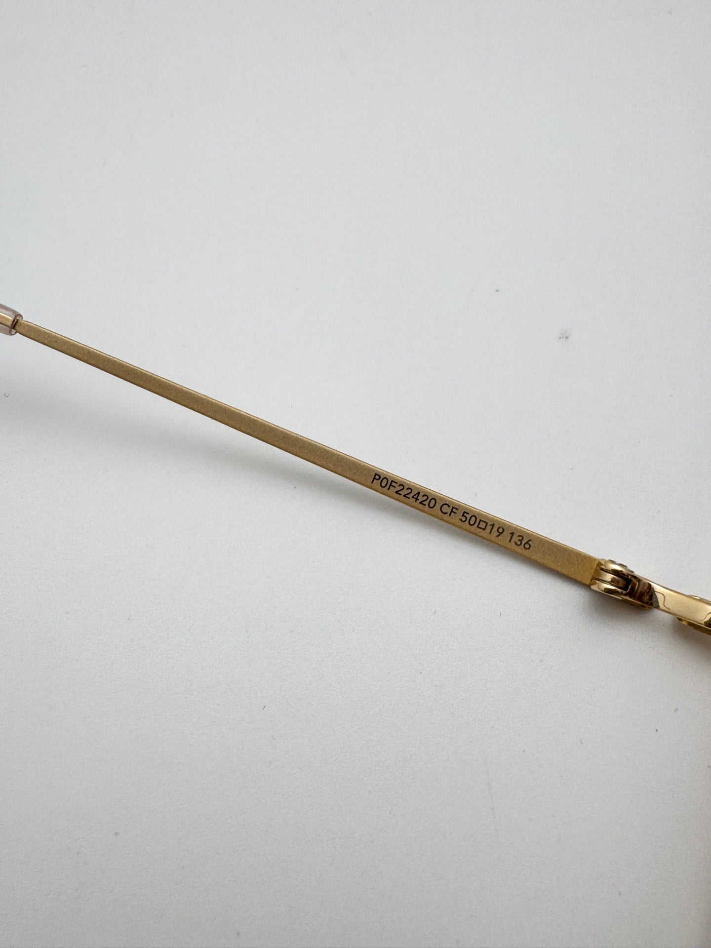 新款PORTS 眼鏡 POF22420 鈦金屬材質， 尺寸50-19-136，