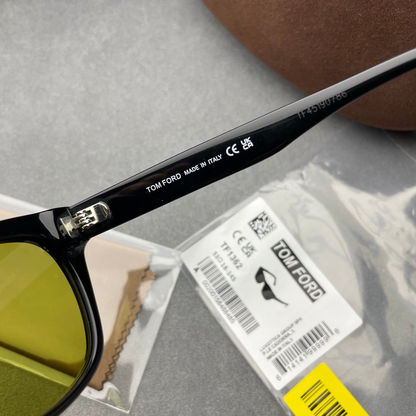 TOM FORDTF1362 SIZE：53口16-145