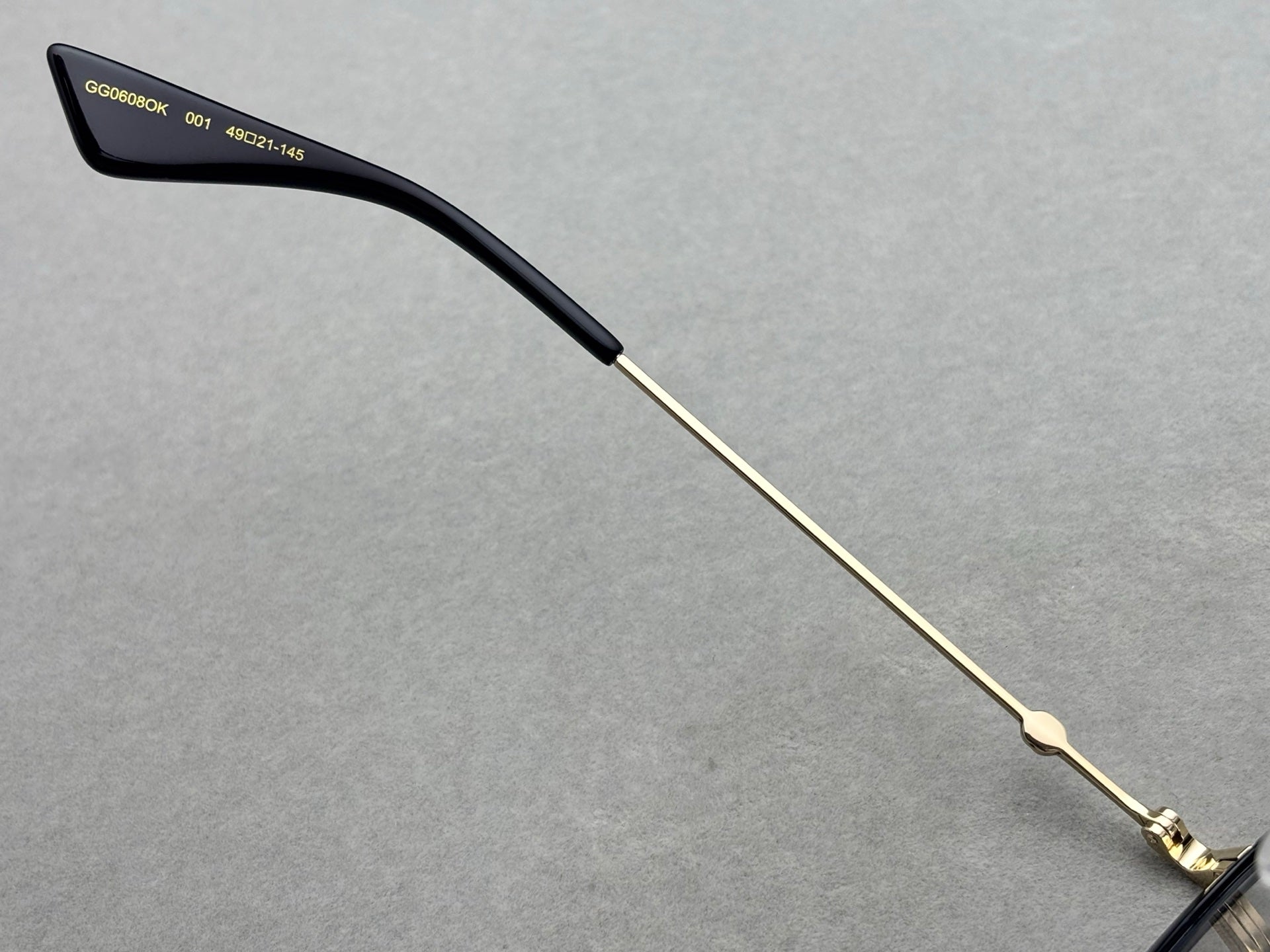 GUCCI 男女眼鏡 新品 GG0608OK size：49-21-145總寬138框高48