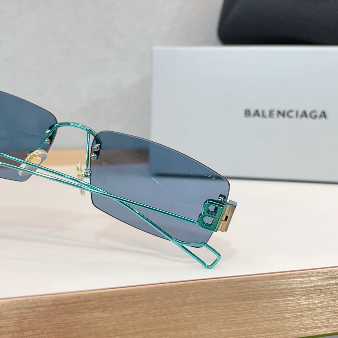 BALENCIAG  BB0110S SIZE 60口17-140 $1480