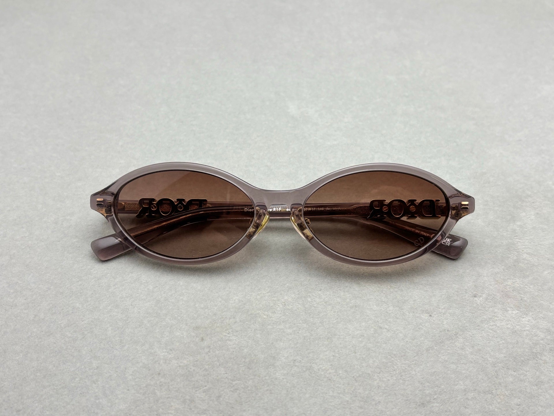 2025冬季新品DIOR 迪奧 男女款太陽眼鏡 size：57-17-145